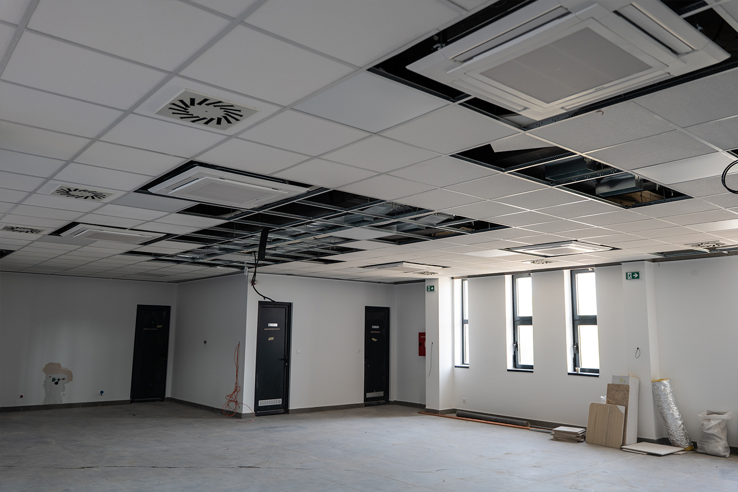 Sportska hala Stari Banovci 10 - Jadran doo Beograd