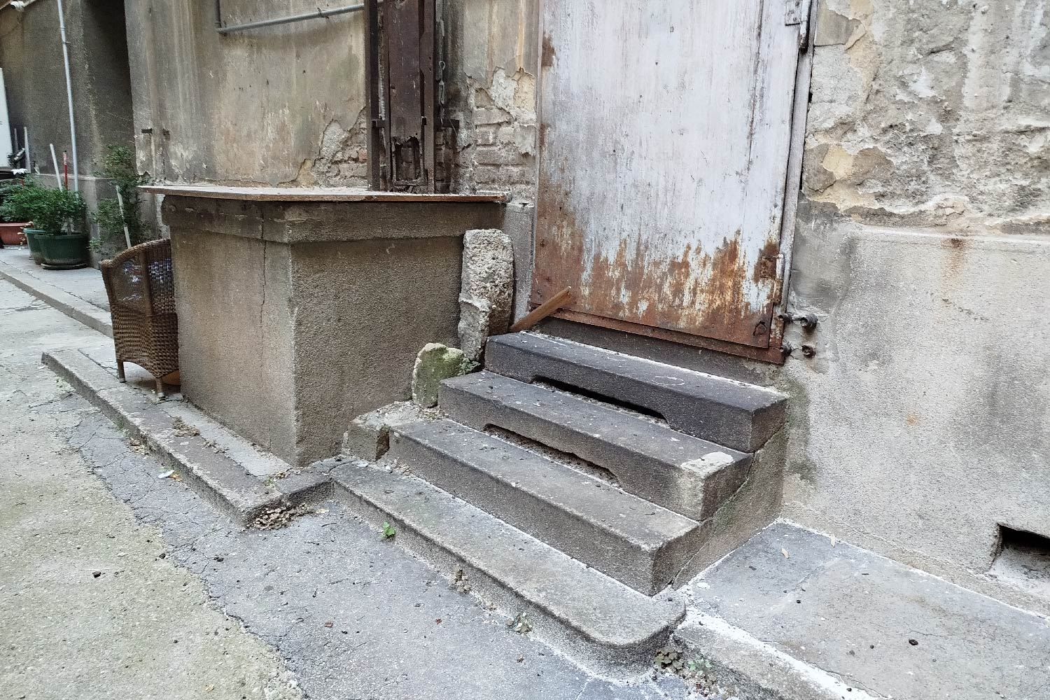 Zadužbina Nikole Spasića 7 - Jadran doo