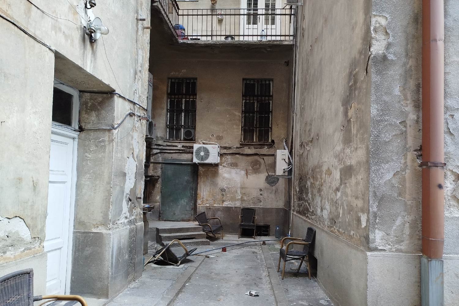 Zadužbina Nikole Spasića 8 - Jadran doo