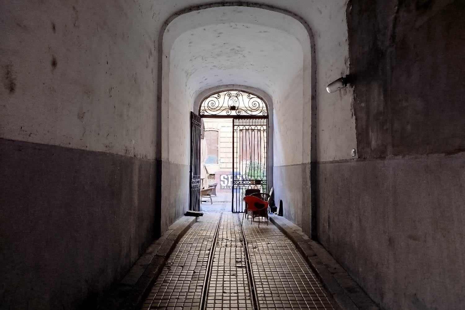 Zadužbina Nikole Spasića 9 - Jadran doo